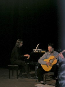 Autor hudby Ondřej Fuciman (klávesy) a Peter Múdry (gitara)