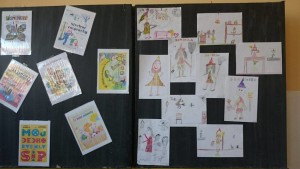 Takto pekne ma, svojimi kresbami, privítali žiaci 3. a 4. ročníka - smajlíkovia a lienky :) 